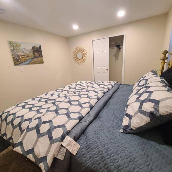 Villa Entire Huge Basement! Fast Wifi! Private Entrance! Salt Lake City Exterior foto