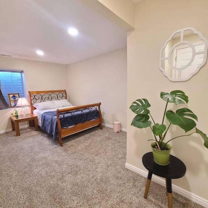 Villa Entire Huge Basement! Fast Wifi! Private Entrance! Salt Lake City Exterior foto